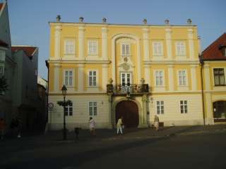 Győr, Bécsi kapu tér 13. 1.kép.jpg Győr, Bécsi kapu tér 13. 1.kép.jpg