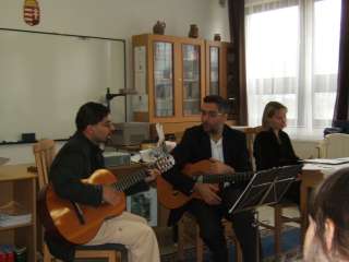 Költészet napja Zalakaroson - kép 3.jpg Költészet napja Zalakaroson - kép 3.jpg