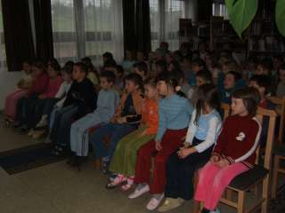 Költészet napja Zalakaroson - kép 8.jpg Költészet napja Zalakaroson - kép 8.jpg