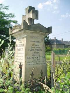 Sümeg, Temető: Kisfaludy Mór sírja 3.kép.jpg Sümeg, Temető: Kisfaludy Mór sírja 3.kép.jpg